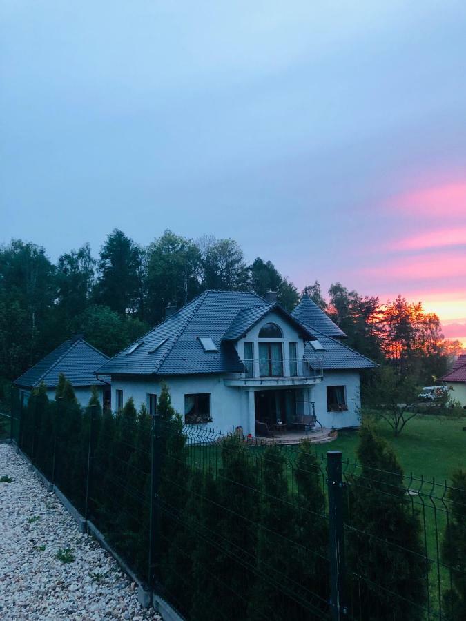 Nibylandia Dom Pod Lasem Nowa Wies Grodziska Extérieur photo