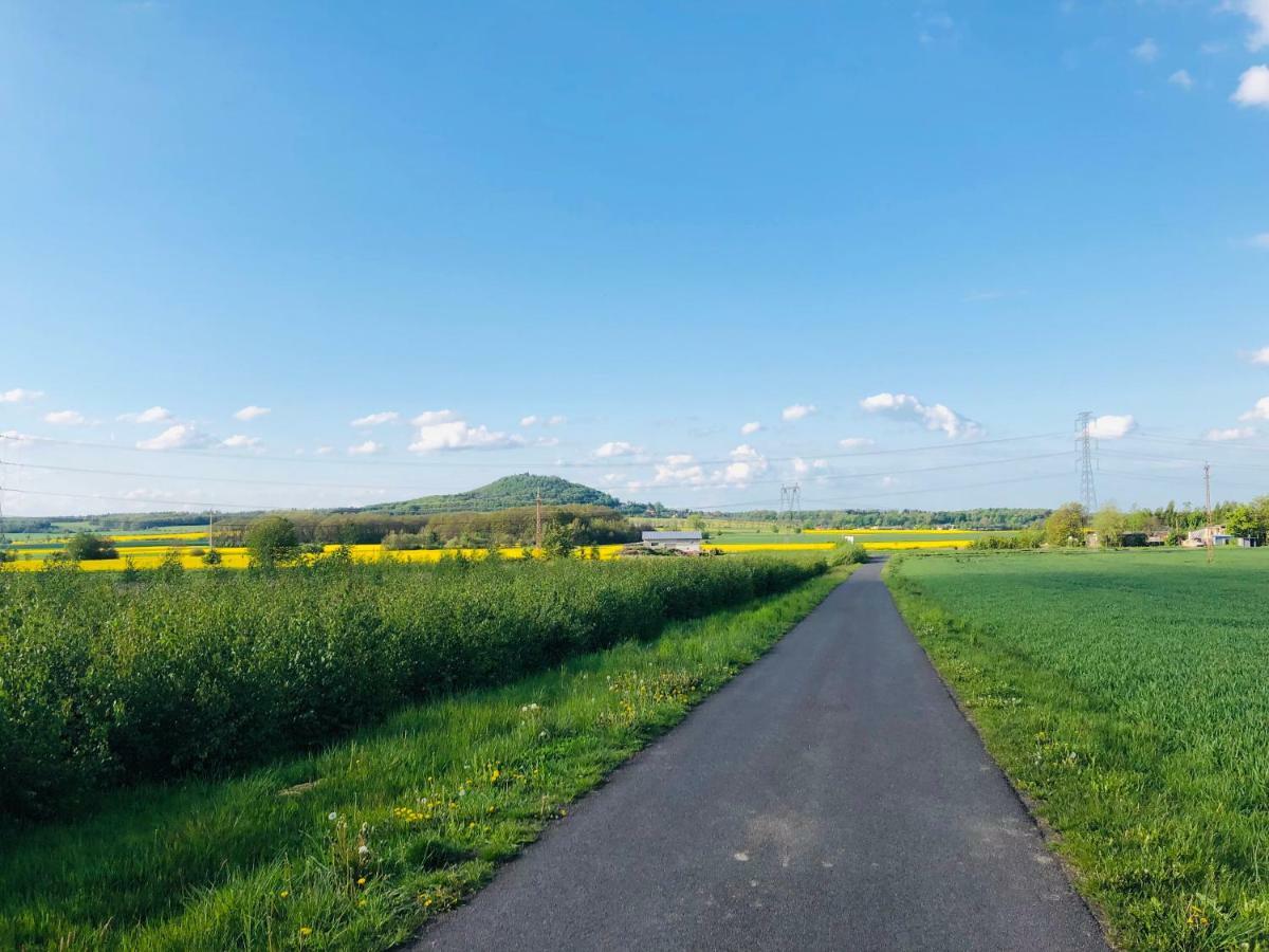 Nibylandia Dom Pod Lasem Nowa Wies Grodziska Extérieur photo